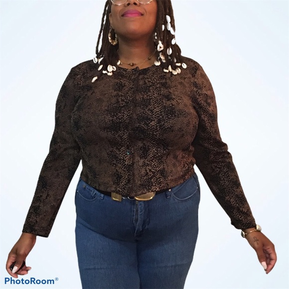 Animal Print Cardigan
Ronni Nicole II by Ouida - Picture 4 of 7